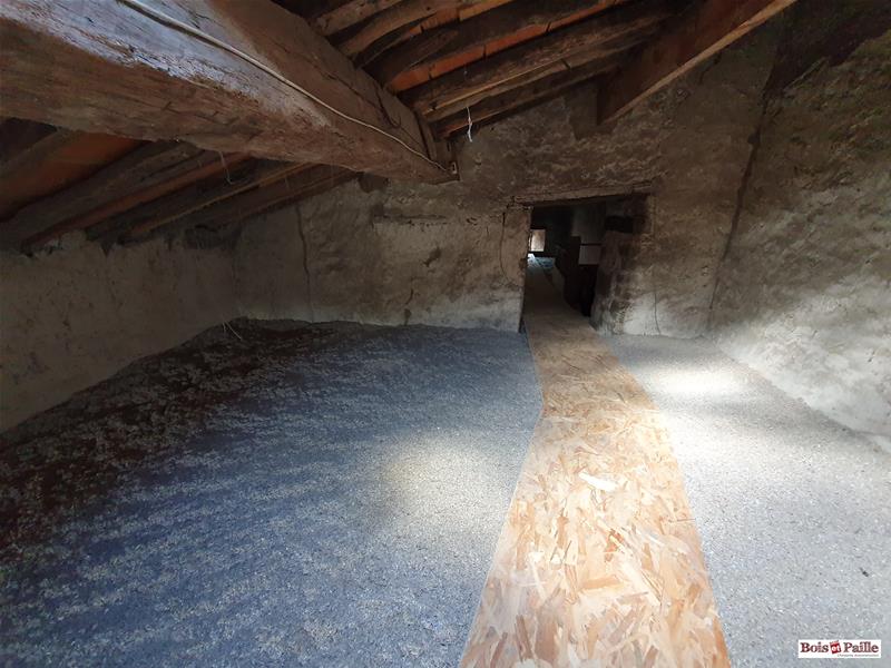 Changement de menuiseries et isolation de comble à Menigoute (79)